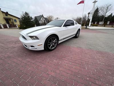 Używane Ford Mustang - 64 500 PLN, 189 000 km, 2014