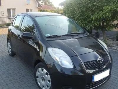 Używane Toyota Yaris - 16 900 PLN, 184 800 km, 2007