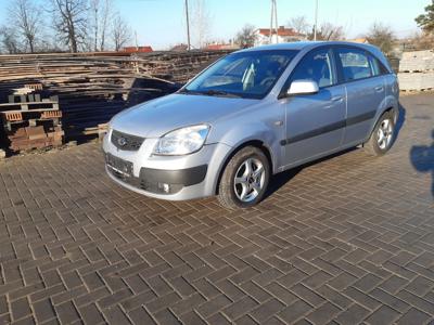 Używane Kia Rio - 4 690 PLN, 146 714 km, 2007