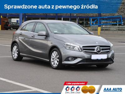 Używane Mercedes-Benz Klasa A - 60 000 PLN, 126 295 km, 2015