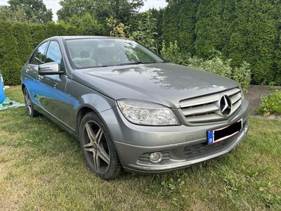 Używane Mercedes-Benz Klasa C - 15 000 PLN, 260 000 km, 2010