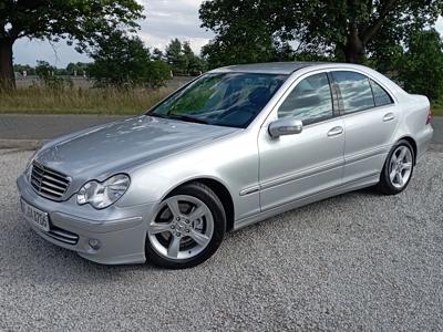 Używane Mercedes-Benz Klasa C - 22 400 PLN, 151 500 km, 2005