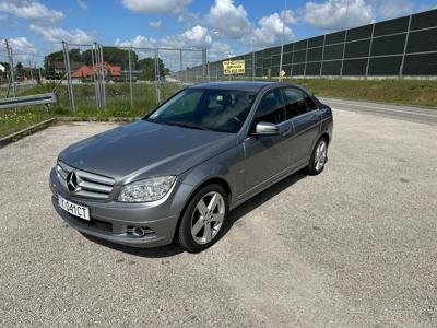 Używane Mercedes-Benz Klasa C - 32 600 PLN, 175 600 km, 2010