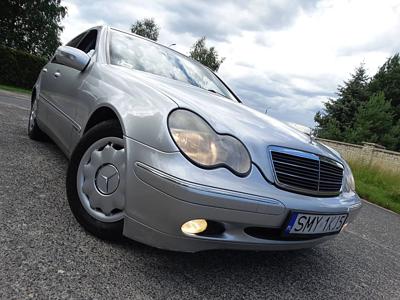 Używane Mercedes-Benz Klasa C - 7 200 PLN, 276 000 km, 2001