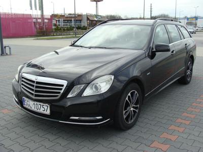 Używane Mercedes-Benz Klasa E - 44 000 PLN, 248 000 km, 2011