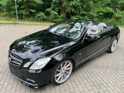 Używane Mercedes-Benz Klasa E - 69 750 PLN, 206 000 km, 2010