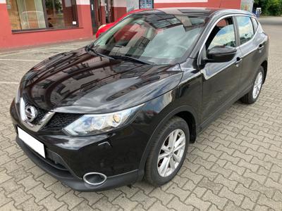 Używane Nissan Qashqai - 61 800 PLN, 156 000 km, 2017