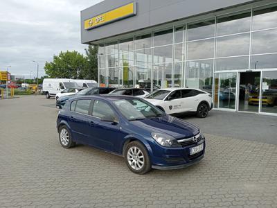 Używane Opel Astra - 10 500 PLN, 218 500 km, 2005