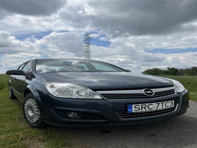 Używane Opel Astra - 13 900 PLN, 175 100 km, 2009