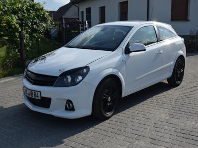 Używane Opel Astra - 16 900 PLN, 239 000 km, 2009