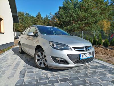 Używane Opel Astra - 24 900 PLN, 242 545 km, 2014