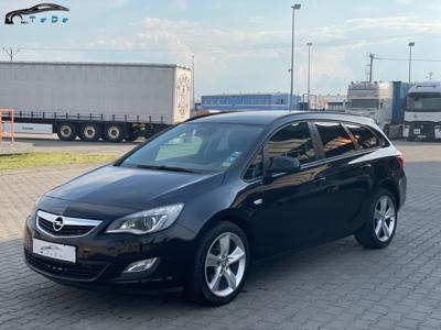 Używane Opel Astra - 27 500 PLN, 222 000 km, 2011