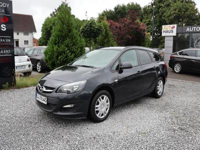 Używane Opel Astra - 29 999 PLN, 248 000 km, 2014