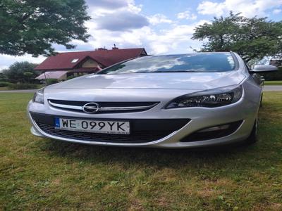 Używane Opel Astra - 26 900 PLN, 253 000 km, 2014