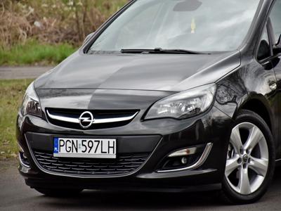 Używane Opel Astra - 34 950 PLN, 103 000 km, 2013