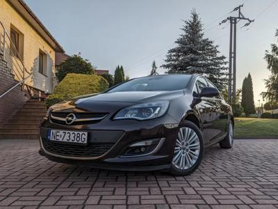 Używane Opel Astra - 39 900 PLN, 172 200 km, 2015