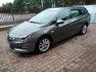 Używane Opel Astra - 63 000 PLN, 129 432 km, 2018