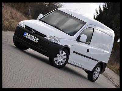 Używane Opel Combo - 14 999 PLN, 191 550 km, 2009