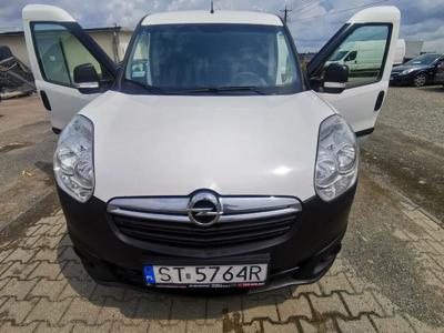 Używane Opel Combo - 18 450 PLN, 422 068 km, 2016
