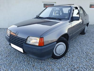 Używane Opel Kadett - 15 700 PLN, 110 000 km, 1988