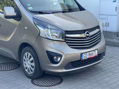 Używane Opel Vivaro - 68 997 PLN, 710 500 km, 2019