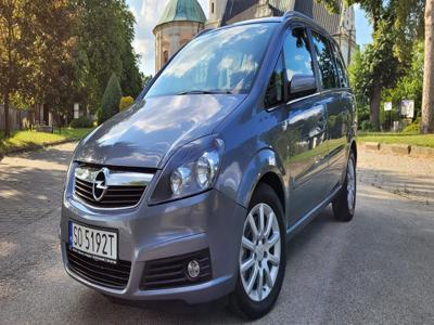 Używane Opel Zafira - 10 500 PLN, 245 600 km, 2007