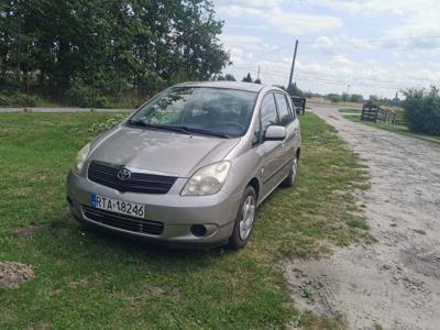 Używane Toyota Corolla - 5 700 PLN, 340 000 km, 2002