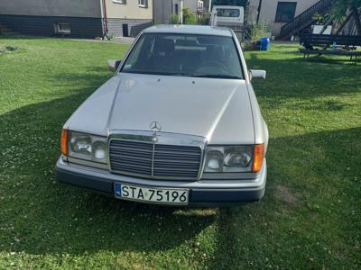 Używane Mercedes-Benz W124 (1984-1993) - 10 900 PLN, 297 500 km, 1992