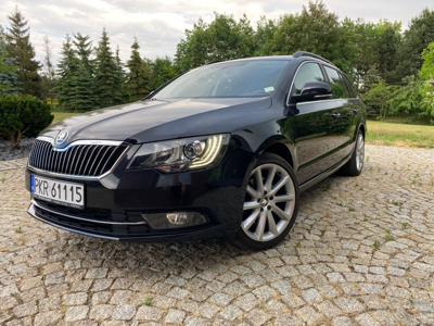 Używane Skoda Superb - 55 000 PLN, 180 000 km, 2013