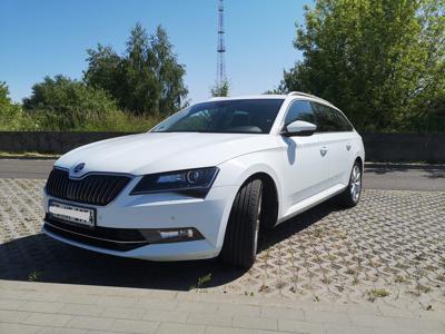 Używane Skoda Superb - 65 900 PLN, 220 000 km, 2017