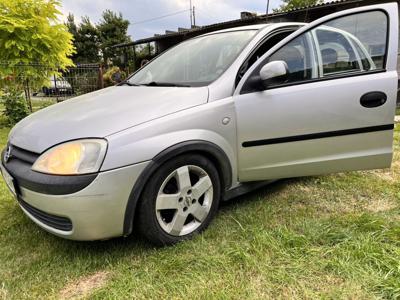 Używane Opel Corsa - 4 500 PLN, 229 893 km, 2002