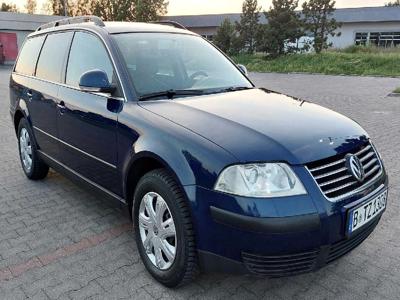 Używane Volkswagen Passat - 10 700 PLN, 268 000 km, 2005