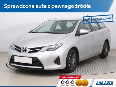 Używane Toyota Auris - 38 000 PLN, 149 455 km, 2013