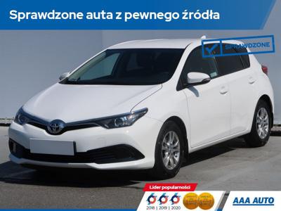 Używane Toyota Auris - 56 000 PLN, 55 574 km, 2016