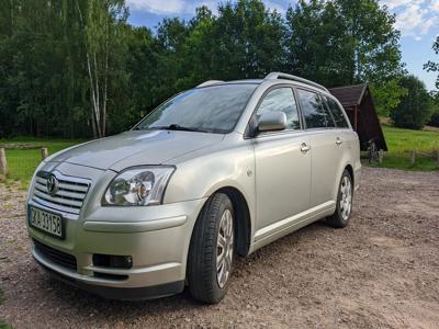 Używane Toyota Avensis - 9 500 PLN, 310 694 km, 2005