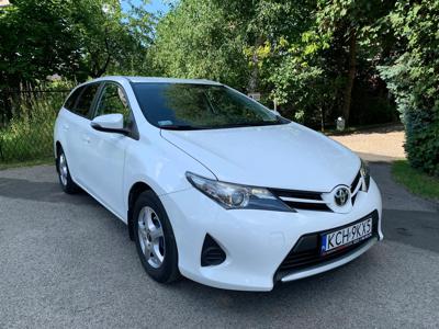 Używane Toyota Auris - 46 500 PLN, 110 600 km, 2013