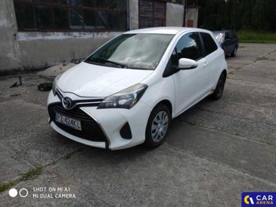 Używane Toyota Yaris - 11 000 PLN, 293 358 km, 2016