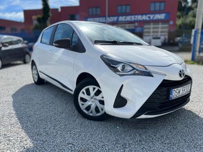 Używane Toyota Yaris - 39 900 PLN, 100 000 km, 2017