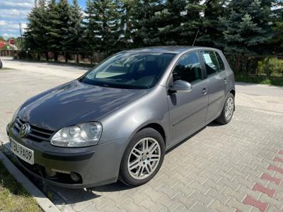 Używane Volkswagen Golf - 11 500 PLN, 290 000 km, 2005