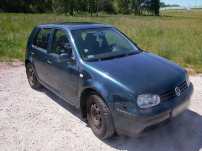 Używane Volkswagen Golf - 5 000 PLN, 330 000 km, 2003