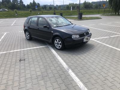 Używane Volkswagen Golf - 7 999 PLN, 228 123 km, 2004