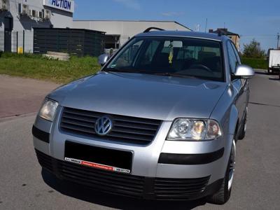 Używane Volkswagen Passat - 10 900 PLN, 206 525 km, 2004