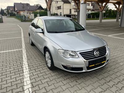 Używane Volkswagen Passat - 16 900 PLN, 280 000 km, 2005