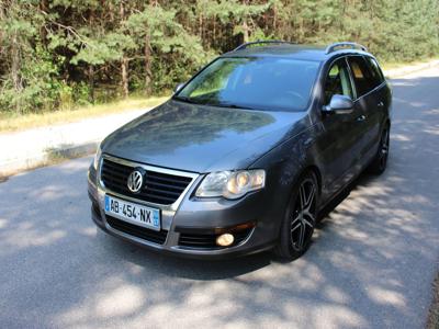 Używane Volkswagen Passat - 17 800 PLN, 220 000 km, 2005