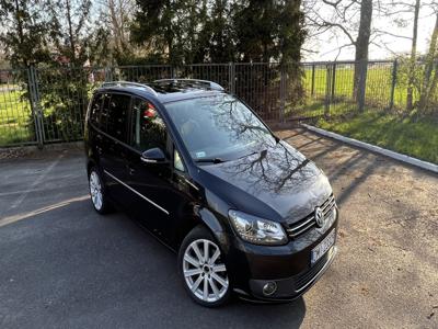 Używane Volkswagen Touran - 32 000 PLN, 292 000 km, 2012