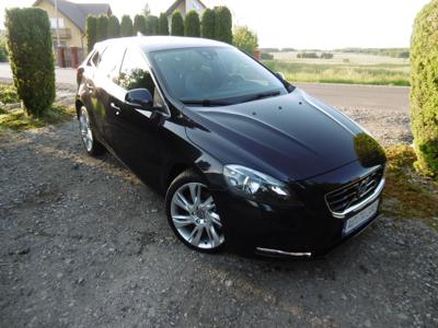 Używane Volvo V40 - 46 900 PLN, 245 982 km, 2016