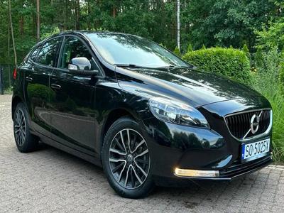 Używane Volvo V40 - 53 300 PLN, 128 300 km, 2017