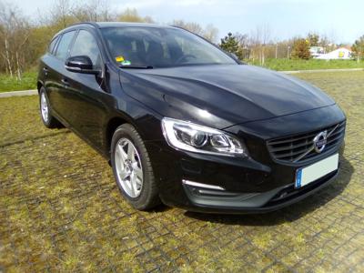 Używane Volvo V60 - 46 900 PLN, 230 000 km, 2015