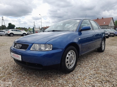 Audi A3 I (8L) 1.6 Ambition