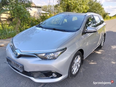 Auris 2 1,8 HYBRID Polift 2018 rok